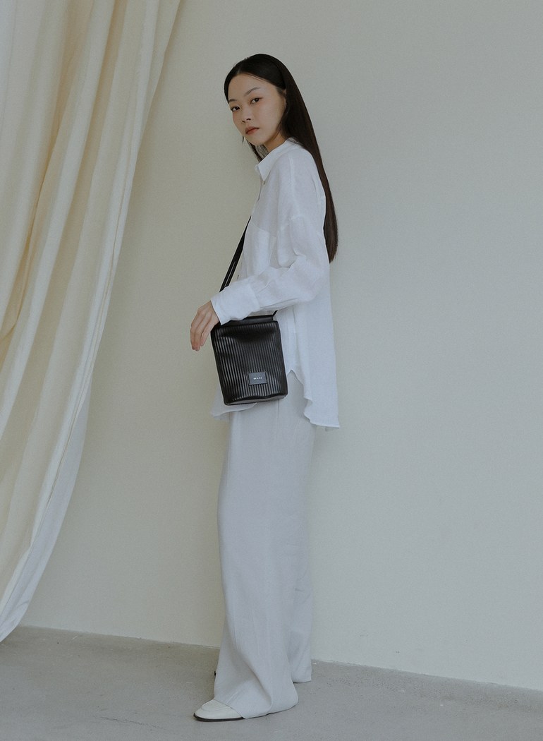 Pleat 無線制小肩背